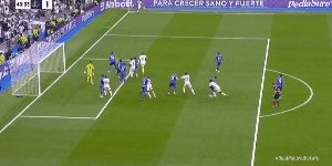 b体育下载-【西甲】贝林厄姆绝杀 皇马2比1逆转战胜赫塔费