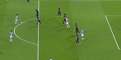 b体育app-【西甲】莫拉塔闪击+进球无效 门神伤退 马竞平皇社