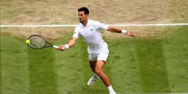 b体育官网-状态低迷仍三盘过关 德约第10次晋级温网四强