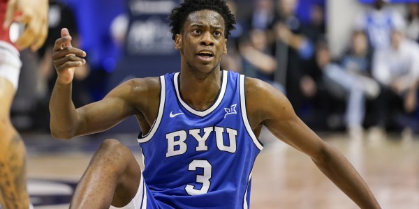 b体育app-状元最大热门可能不参选？AJ·迪班萨：妈妈希望我先拿到学位