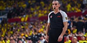 篮协：总决赛前4场裁判为2欧1亚、1欧1中1亚、1欧2亚、1欧1亚1中